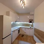 Entrez Albelli Apartment *