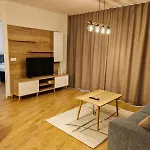 Entrez Albelli Apartment