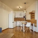 Entrez Albelli Apartment