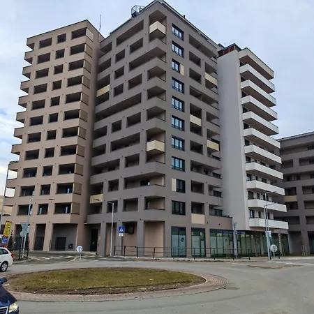 Апартаменти Entrez Albelli